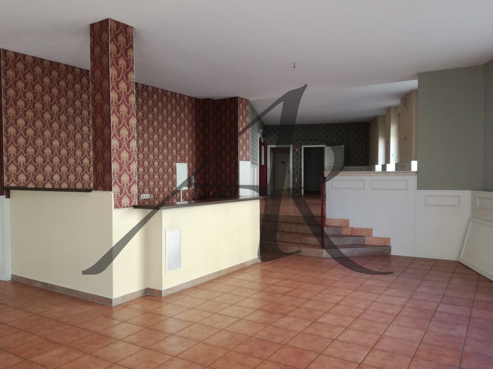 tolle Gewerbeeinheit sucht neuen Mieter - Büro/Praxis oder Restaurant/Gaststätte oder oder oder ... tolle Gewerbeeinheit sucht neuen Mieter - Büro/Praxis oder Restaurant/Gaststätte oder oder oder ...